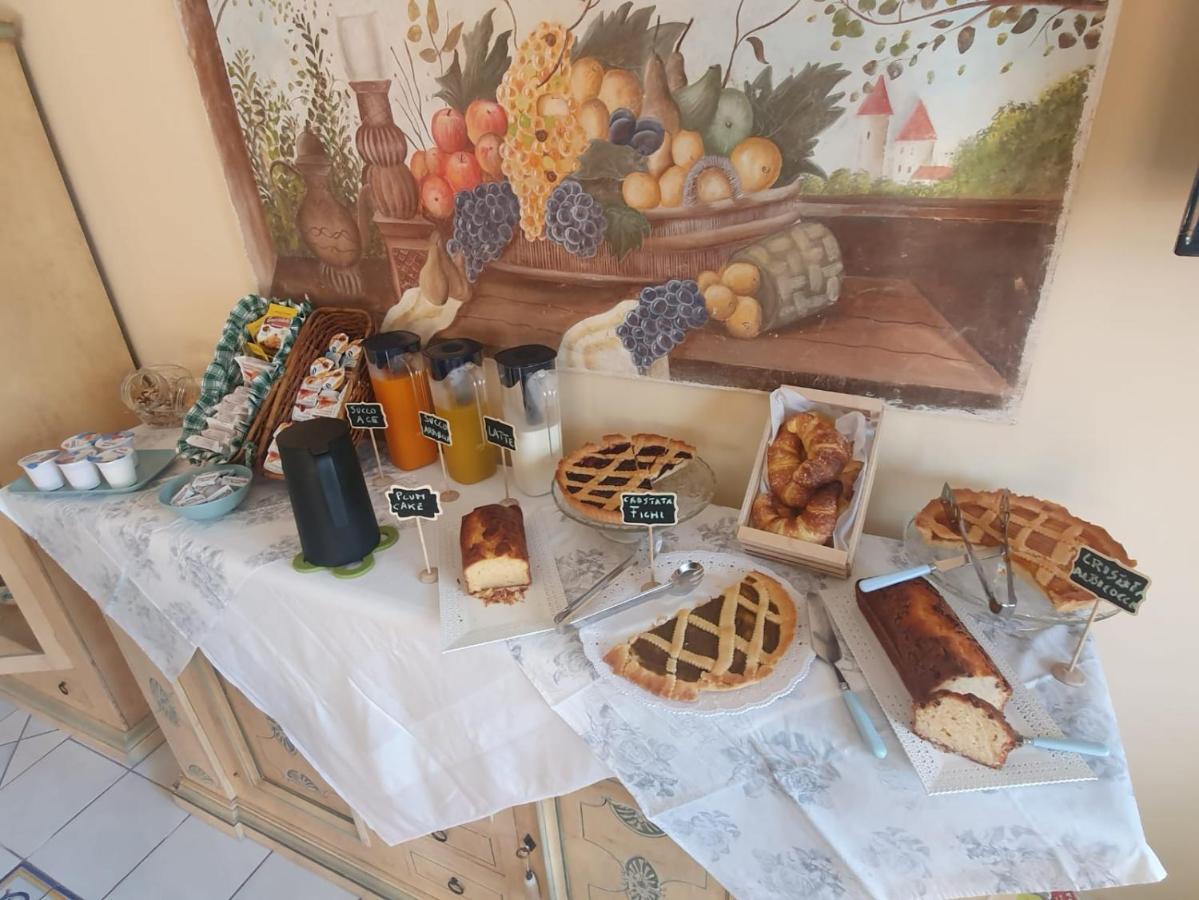 La Finestra Sul Mare Panzió Ischia Kültér fotó